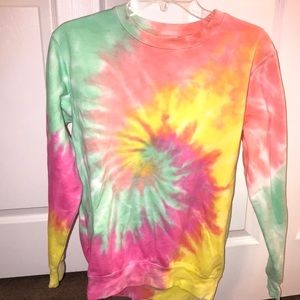 Tie dye sweater. 80% cotton, 20% polyester. Size small.